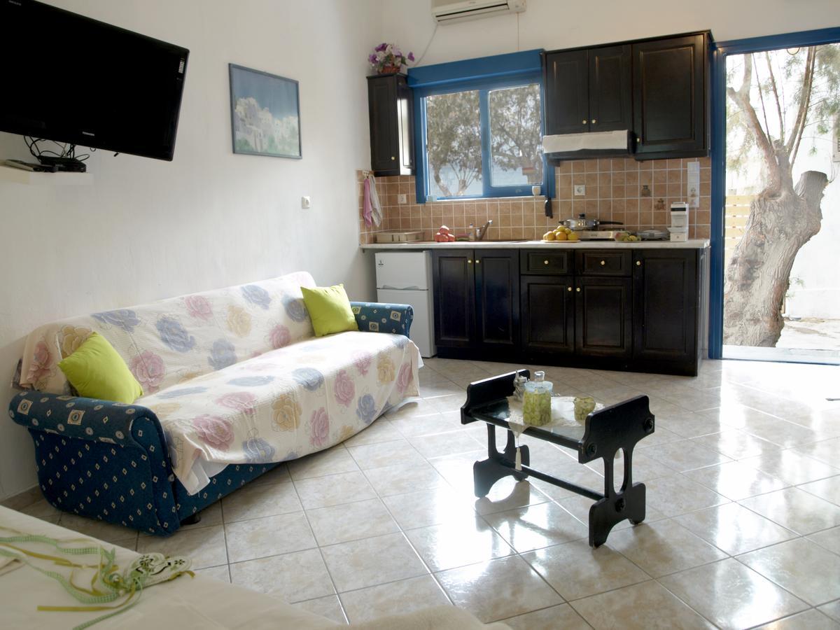Melenio Studios Livadi  Exteriér fotografie